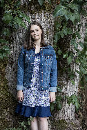 snohomish-senior-photographer-sophia-bothell-landing-8018