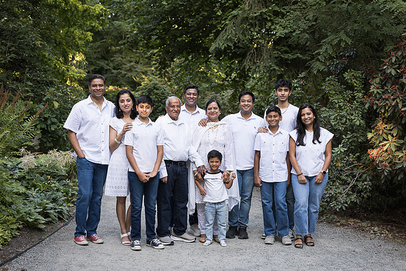 snohomish-family-photographer-mittals-bellevue-botanical-garden-2010
