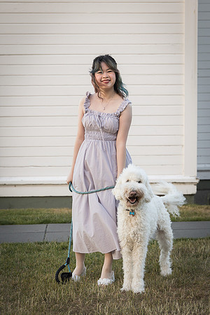 snohomish-graduation-photographer-sydney-mukilteolighthousepark-5