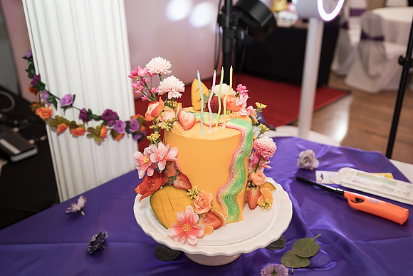 snohomish-event-photographer-lila-18thbirthday-snohomish-heliosballroom-4934