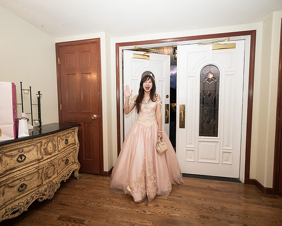 snohomish-event-photographer-lila-18thbirthday-snohomish-heliosballroom-4881