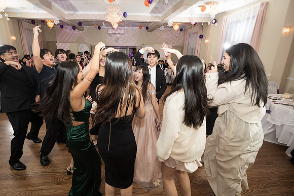 snohomish-event-photographer-lila-18thbirthday-snohomish-heliosballroom-6083
