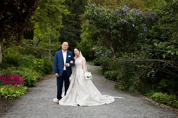 snohomish-wedding-photographyer-h&k-bellevuebotanicalgarden-0592