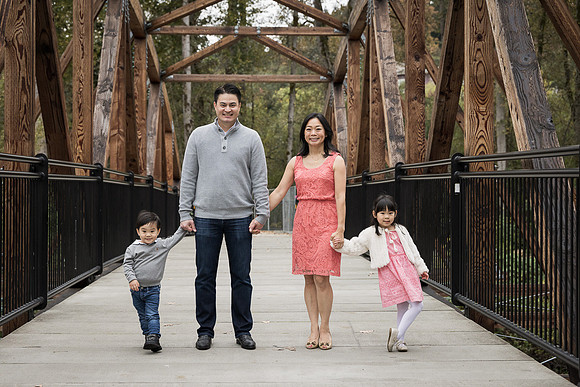 snohomish-family-photographer-chows-bothell-landing-3882