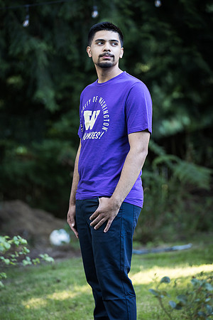 snohomish-graduation-photographer-krishna-home-2576