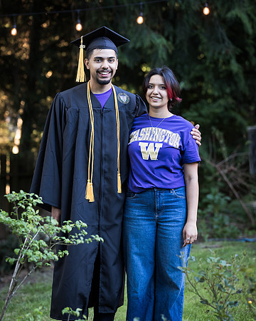 snohomish-graduation-photographer-krishna-home-2738