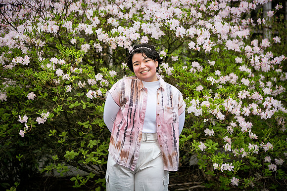 Senior-Hiro-UW-QUAD-Seattle-7032
