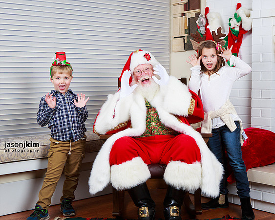 SantaParty--20171202-IMG_2090W