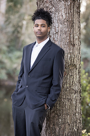 snohomish-senior-photographer-heyab-bothell-landing-6183