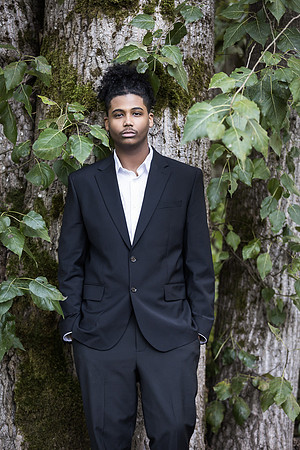 snohomish-senior-photographer-heyab-bothell-landing-6049