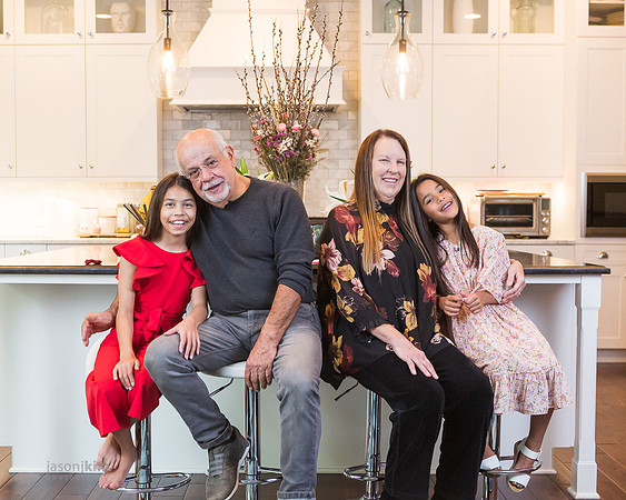 Family-Peons-Home-MercerIsland-20221023-5901