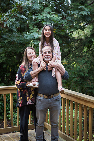 Family-Peons-Home-MercerIsland-20221023-5939