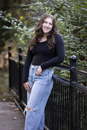 snohomish-senior-photographer-andrea-bothell-landing-0830