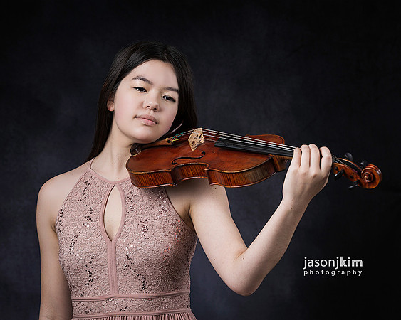 Anika-20191124-7905w1000