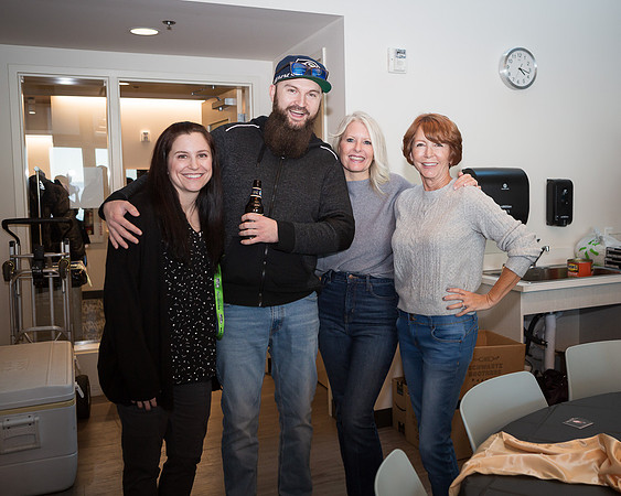 snohomish-event-photographer-jane-90thbirthday-edmondswaterfrontcenter-9411