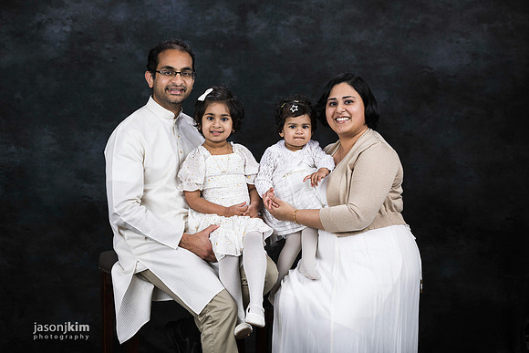 ThomasFamily-20220121-1095