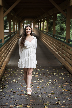 snohomish-senior-photographer-maya-kamiakhigh-6060