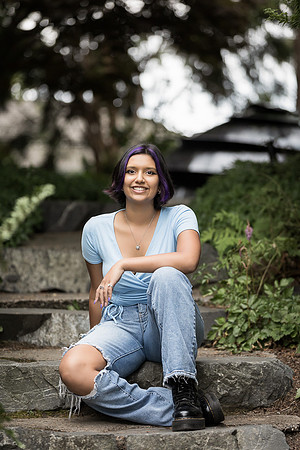 snohomish-senior-photographer-kaelin-evergreenarboretumgardens-7187