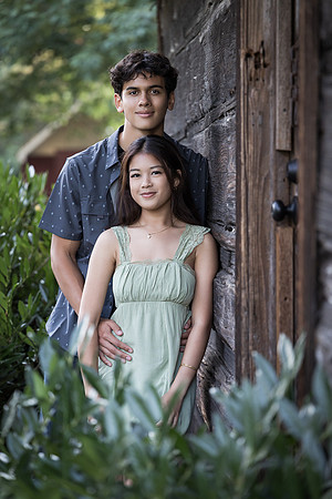 snohomish-family-photographer-zack&fathia-bothell-landing-6025