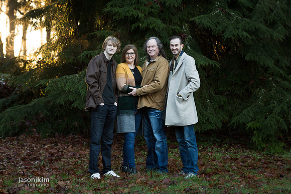 Howes-20211219-9231