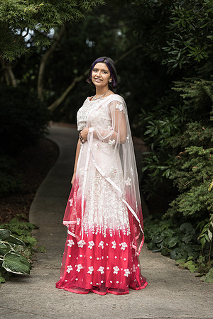 snohomish-senior-photographer-kaelin-evergreenarboretumgardens-7050