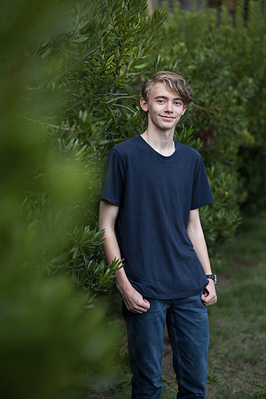 snohomish-senior-photographer-michael-snohomishdowntown-1579